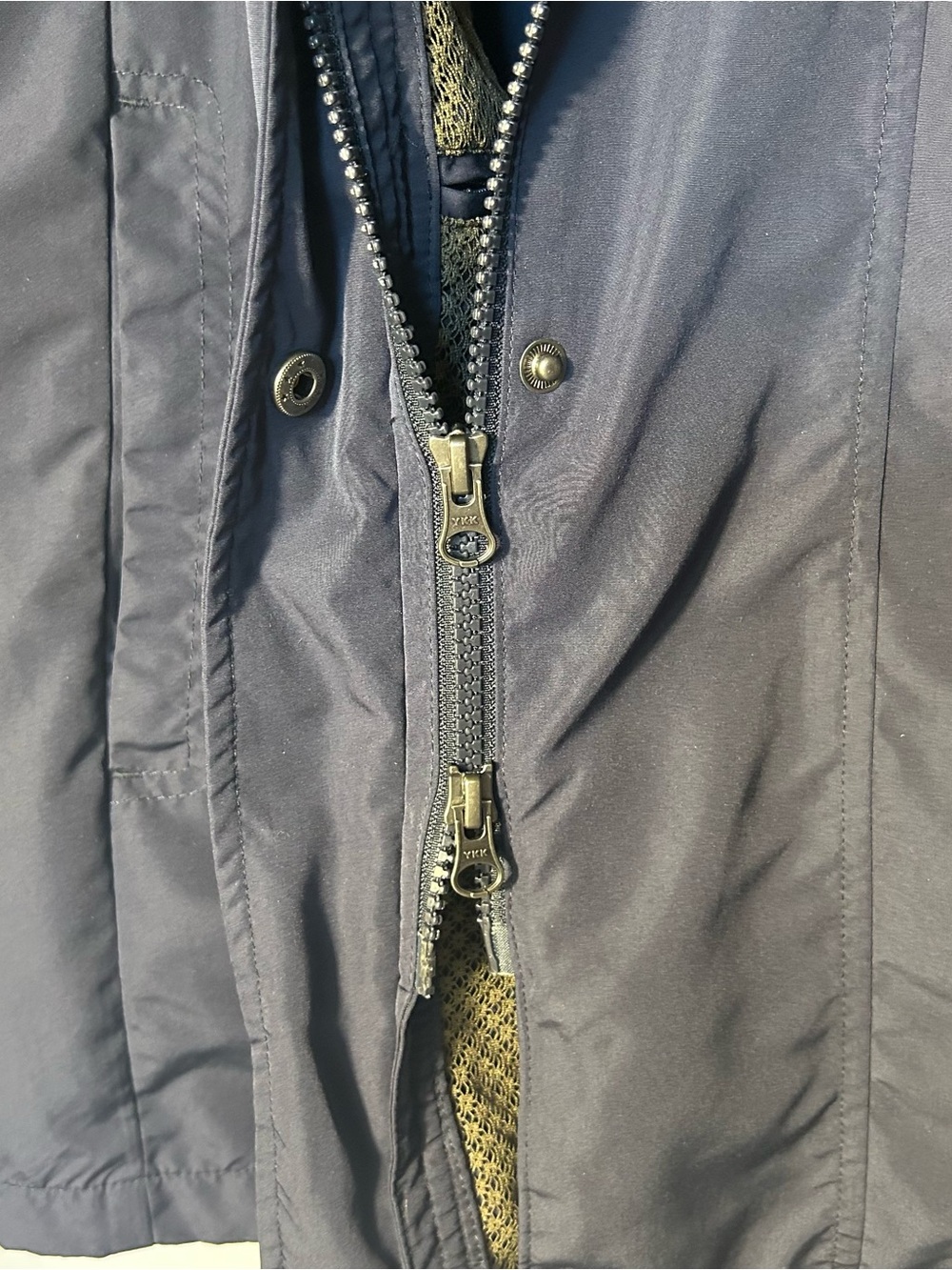 Orvis Coat Size L Pack and Go Navy Women's Trench Packable Rain Outdoor Gorpcore - Picture 5 of 12